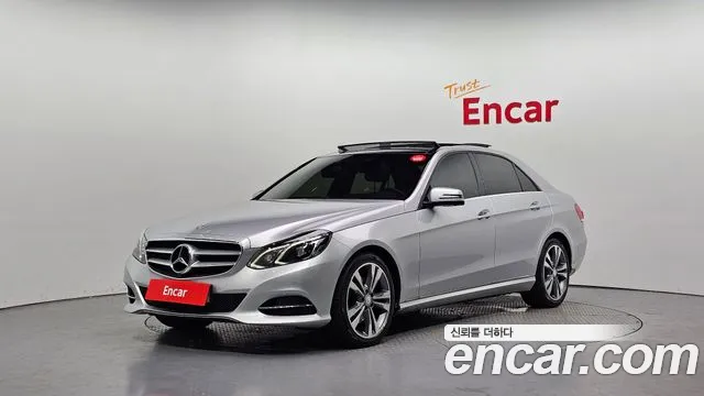 Mercedes-Benz E- W212 E300 4MATIC