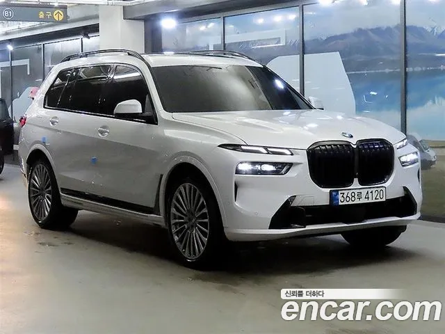 BMW X7 (G07) xDrive 40i 6