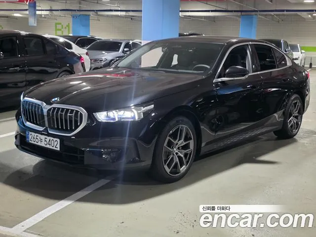 BMW 5 (G60) 523d
