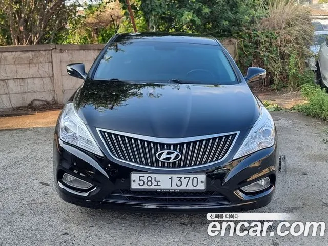 Hyundai Grandeur HG Hybrid Premium