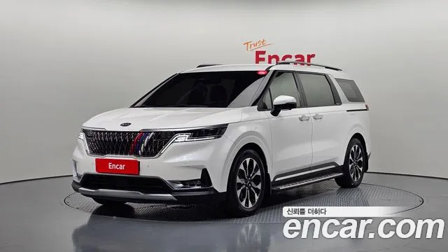Kia Carnival 4 Gasoline 7 Signature