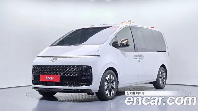 Hyundai Staria 4WD 7 Inspiration
