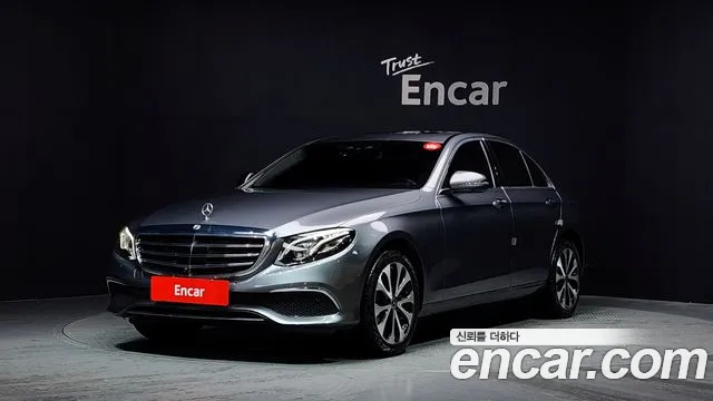 Mercedes-Benz E- W213 E300 4MATIC Exclusive