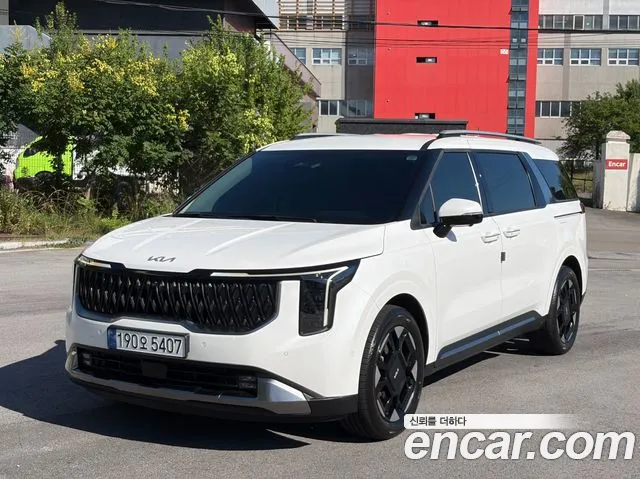 Kia The New Carnival 4 HEV 9 Noblesse