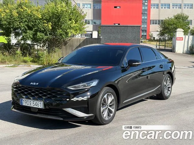 Kia K8 Hybrid Noblesse