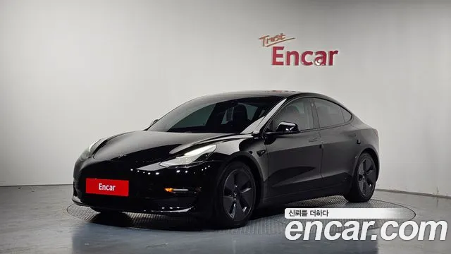 Tesla 3 AWD