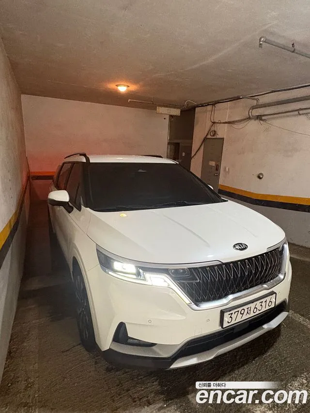 Kia Carnival 4 9 Prestige