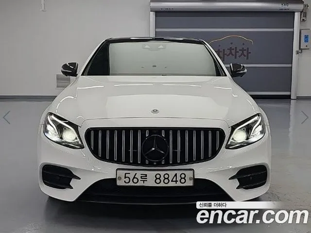 Mercedes-Benz E- W213 E300 4MATIC AMG Line