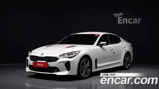 Kia Stinger 3.3 Turbo 2WD