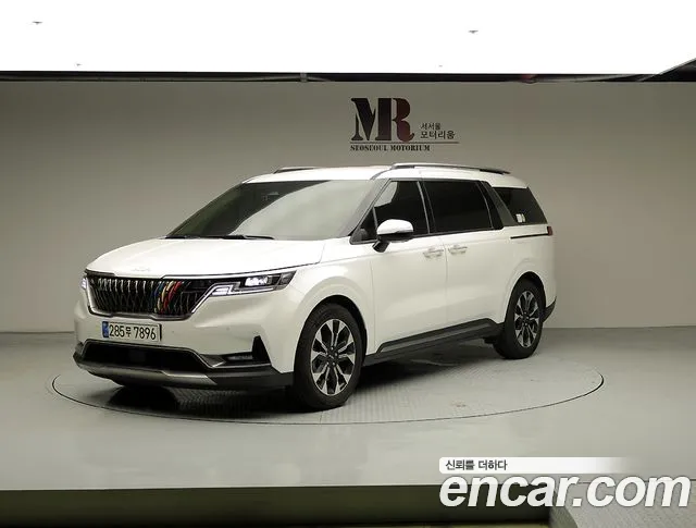 Kia Carnival 4 Gasoline 9 Noblesse