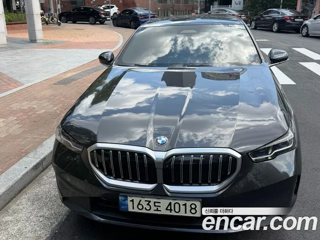 BMW 5 (G60) 520i