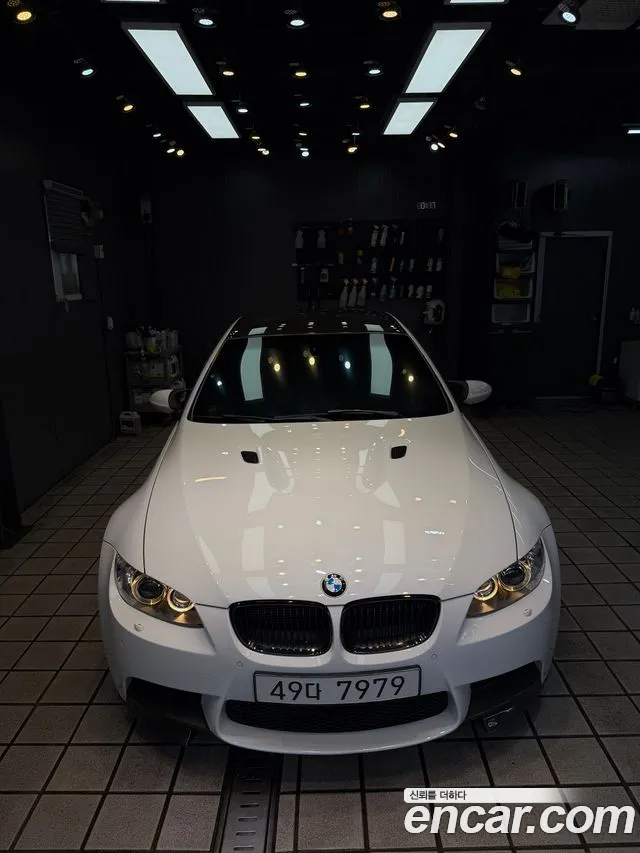 BMW M3 (E90) M3