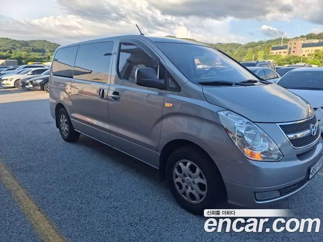 Hyundai Grand Starex 3 LPi CVX