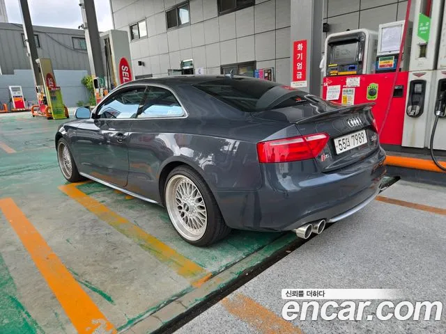 Audi S5 4.2 FSI B8