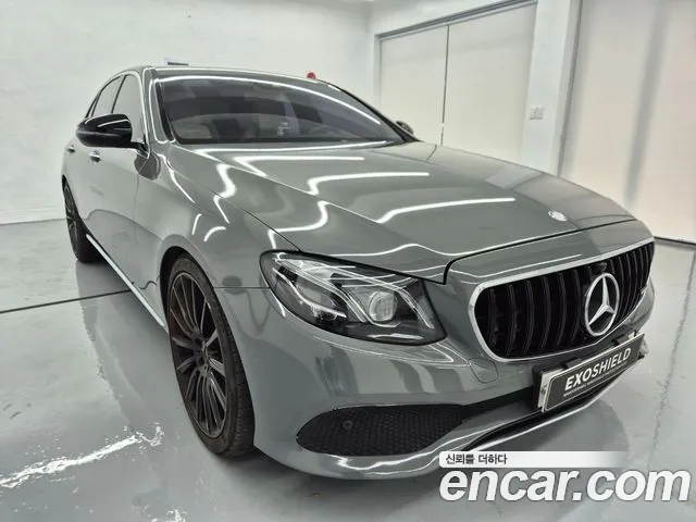 Mercedes-Benz E- W213 E220d