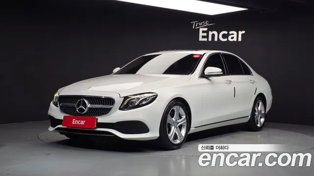 Mercedes-Benz E- W213 E220d