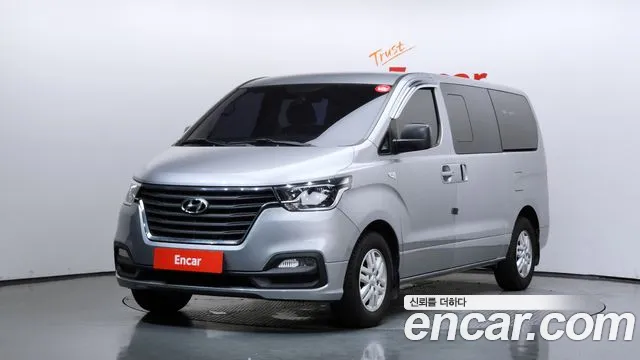 Hyundai The New Grand Starex 5