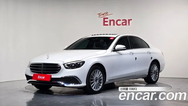 Mercedes-Benz E- W213 E220d 4MATIC Exclusive
