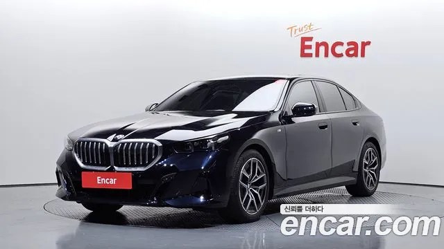 BMW 5 (G60) 520i M