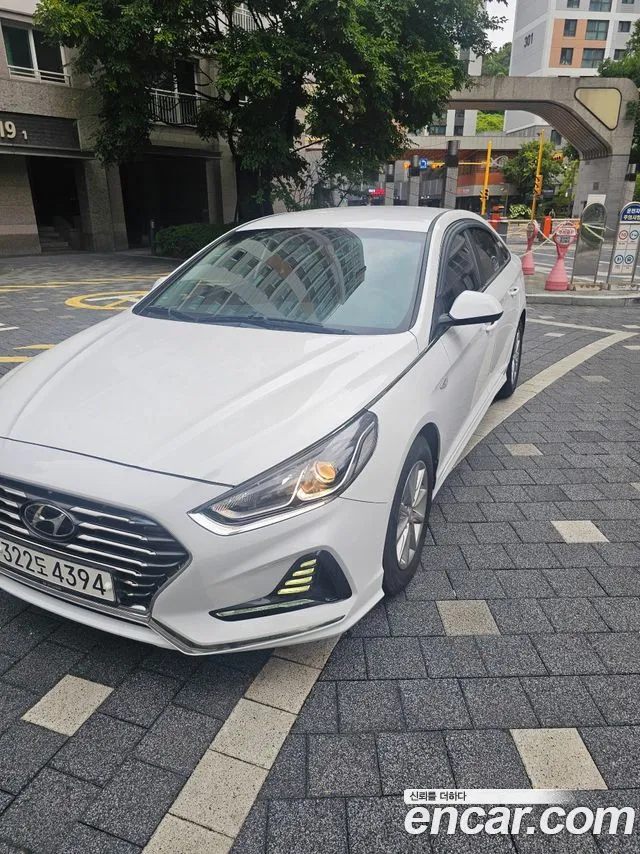 Hyundai Sonata 2.0
