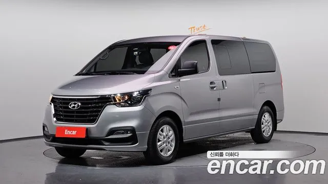 Hyundai The New Grand Starex 5