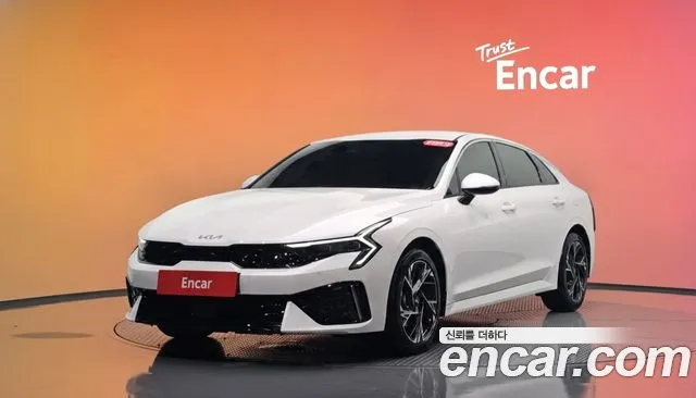 Kia The New K5 Hybrid 3
