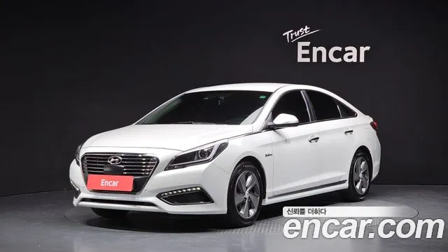 Hyundai LF Sonata Hybrid 2.0 HEV Premium