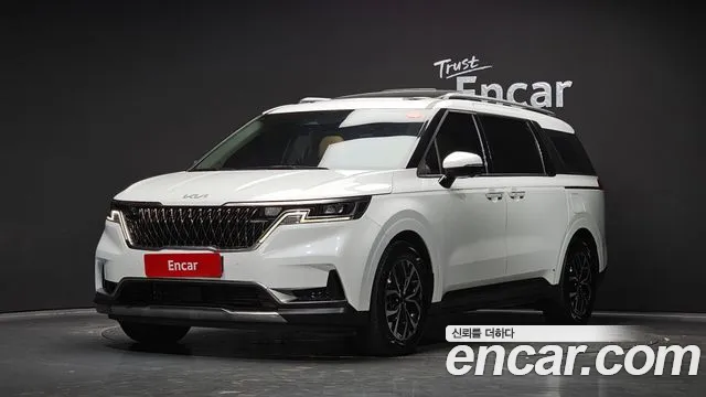 Kia Carnival 4 Gasoline 9 Noblesse