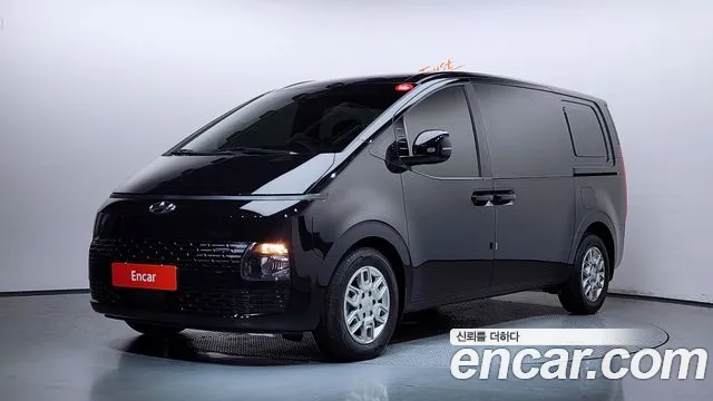 Hyundai Staria 5
