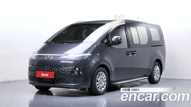 Hyundai Staria 5