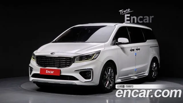 Kia The New Carnival 9 Prestige