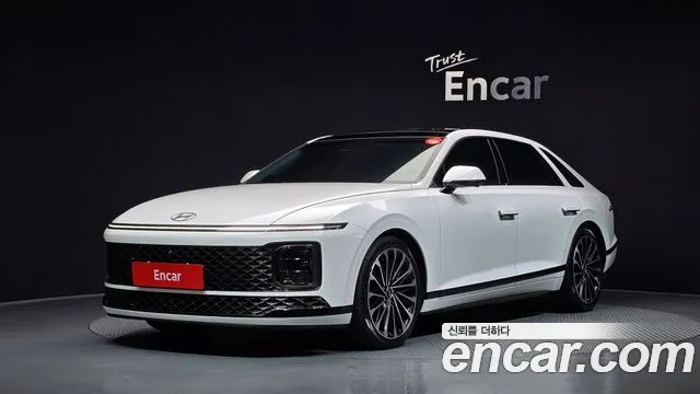 Hyundai Grandeur Hybrid (GN7)