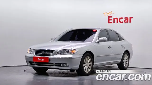 Hyundai Grandeur Q270