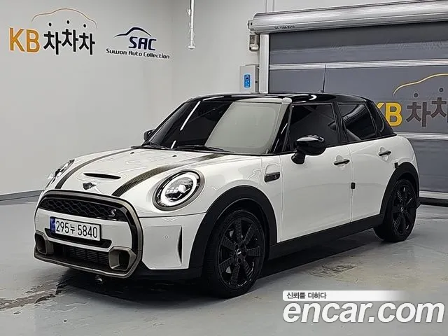 MINI Cooper S 5 3