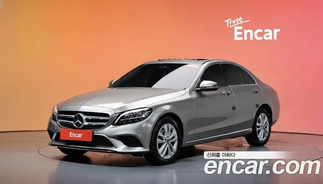 Mercedes-Benz C- W205 C200