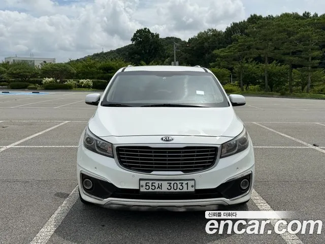 Kia All New Carnival 9 Prestige
