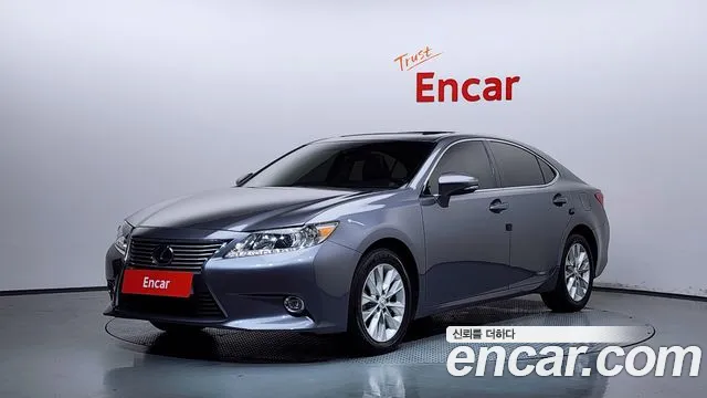 Lexus ES300h Premium XV60
