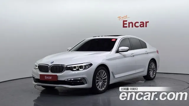 BMW 5 (G30) 520i