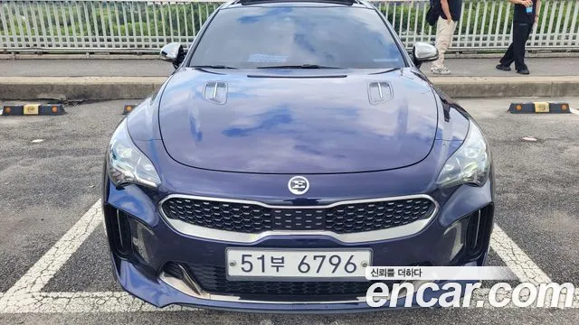 Kia Stinger 2.0 Turbo 2WD