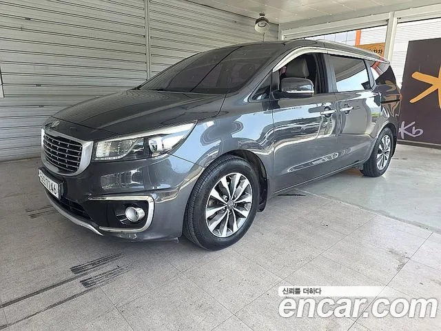 Kia All New Carnival 9