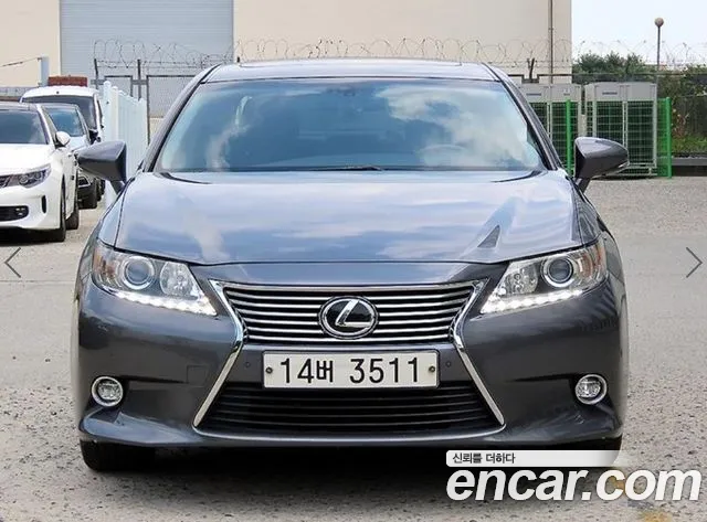 Lexus ES350 XV60