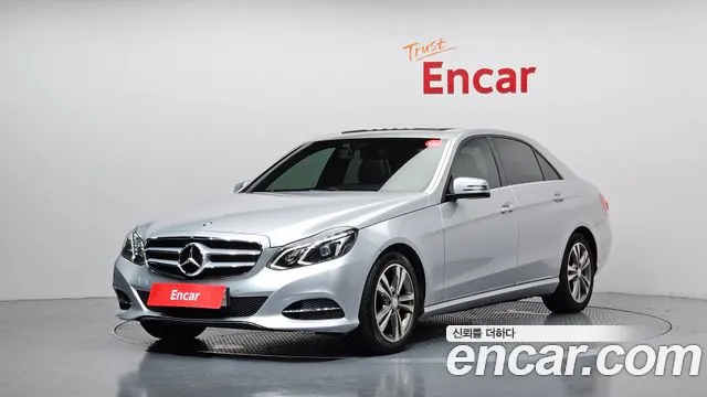 Mercedes-Benz E- W212 E200