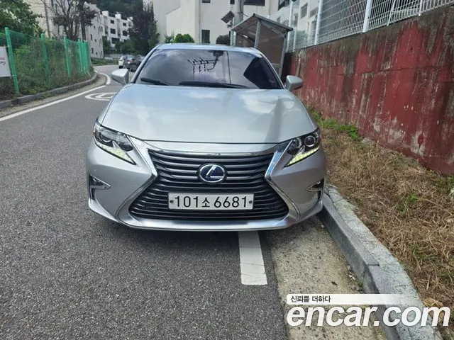 Lexus ES300h Premium XV60