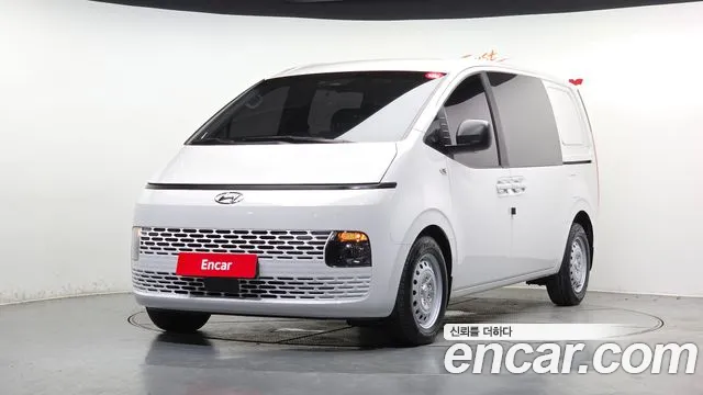 Hyundai Staria 5