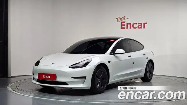 Tesla 3 AWD