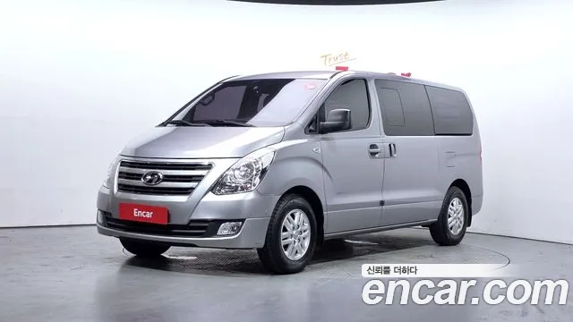 Hyundai The New Grand Starex 5