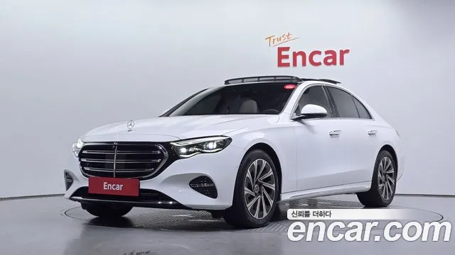 Mercedes-Benz E- W214 E300 4MATIC Exclusive