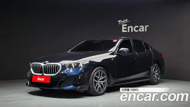 BMW 5 (G60) 520i M