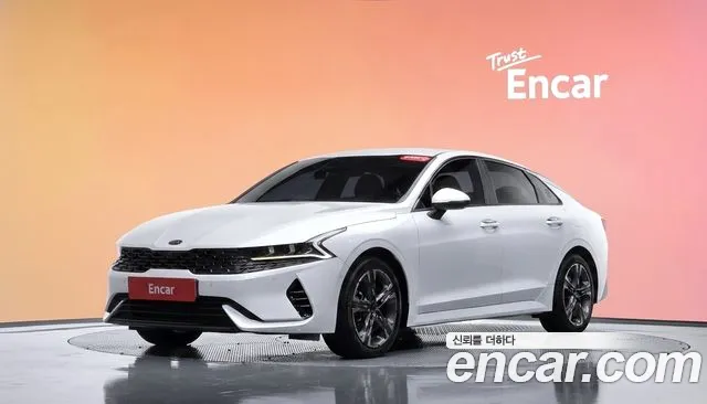 Kia K5 Hybrid 3 Signature