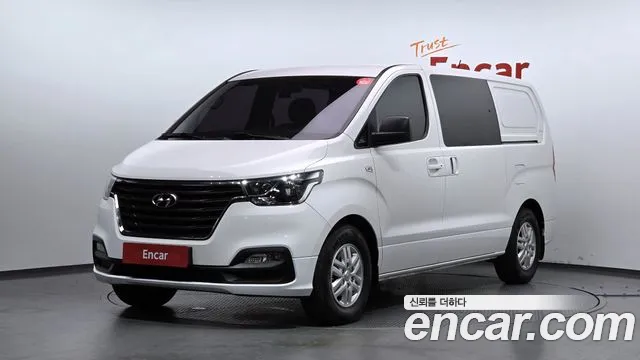 Hyundai The New Grand Starex 5